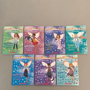 Rainbow Magic The Ocean Fairies 7 Book Collection